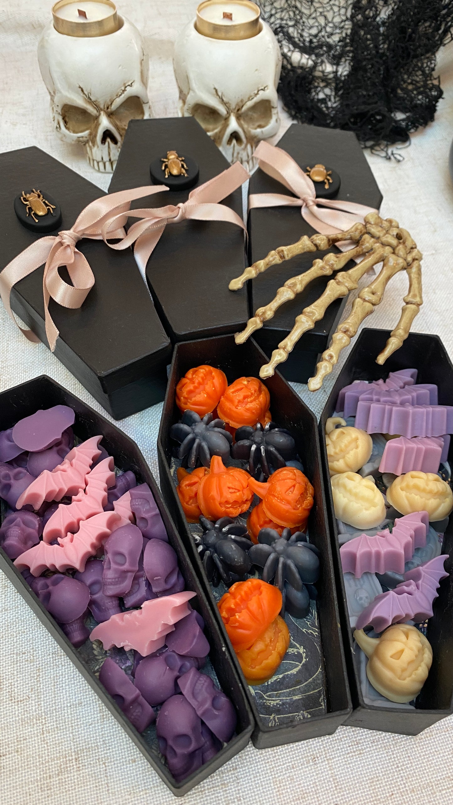 3oz Ghost Pumpkin Black Coffin Wax Melts